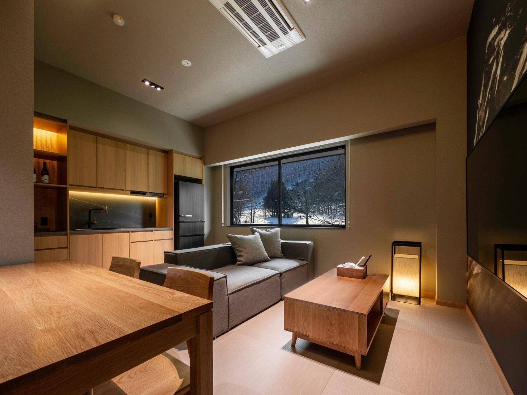 Ski Inn Hakuba, Iwatake エクステリア 写真